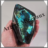 LABRADORITE - 850 grammes - 120x75x55 mm - Y050