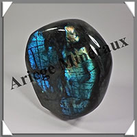 LABRADORITE - 1300 grammes - 110x100x55 mm - Y053