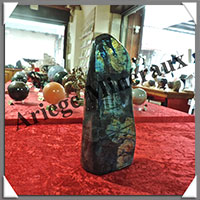 LABRADORITE - 1210 grammes - 200x75x25 mm - Y060