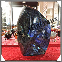 LABRADORITE - 7250 grammes - 290x285x60 mm - Y062