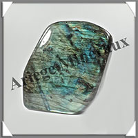 LABRADORITE - 1120 grammes - 110x90x50 mm - Y081