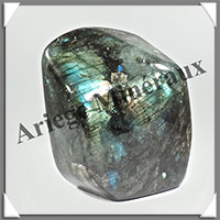 LABRADORITE - 1120 grammes - 110x90x50 mm - Y081