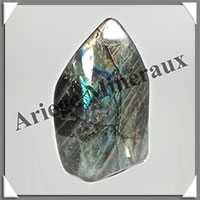 LABRADORITE - 580 grammes - 110x80x30 mm - Y082