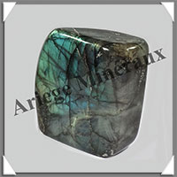 LABRADORITE - 620 grammes - 83x80x40 mm - Y083