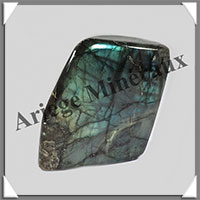 LABRADORITE - 620 grammes - 83x80x40 mm - Y083