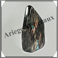 LABRADORITE - 1200 grammes - 152x90x40 mm - Y085