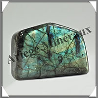 LABRADORITE - 440 grammes - 91x55x35 mm - Y087