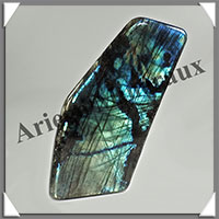 LABRADORITE - 1250 grammes - 150x70x50 mm - Y095
