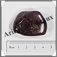 SUGILITE  - 27,40 grammes - 39x29x14 mm - C011
