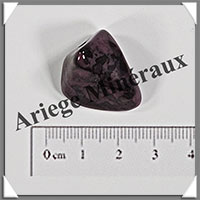 SUGILITE  - 8,30 grammes - 22x21x19 mm - C020