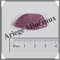 SUGILITE  - 3,70 grammes - 31x15x6 mm - C030