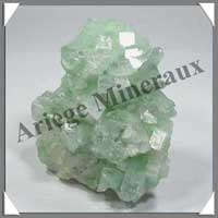 APOPHYLLITE Verte - 238 gr - 40x70x85 mm - A070