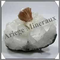 APOPHYLLITE STILBITE HEULANDITE - 265  gr - 60x70x100 mm - A064