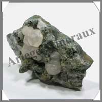CALCITE - 189 gr - 30x60x95 mm - A033