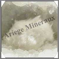 OKENITE - 415 g - 60x80x90 mm - A006